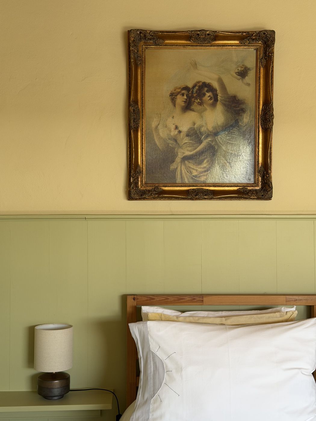 Detail above the bed